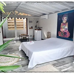  Maison d'hôtes La D'artiste